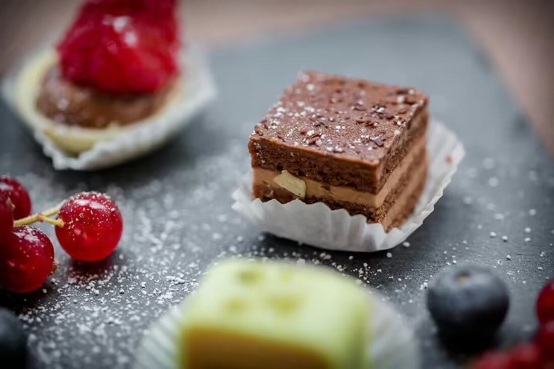 Entdecken Sie das Wiener Backstüberl in der Bergsteiggasse 43, wo seit 30 Jahren köstliche Weihnachtskekse das ganze Jahr über gebacken werden. Traditionelles Handwerk und exquisite Qualität erwarten Sie!