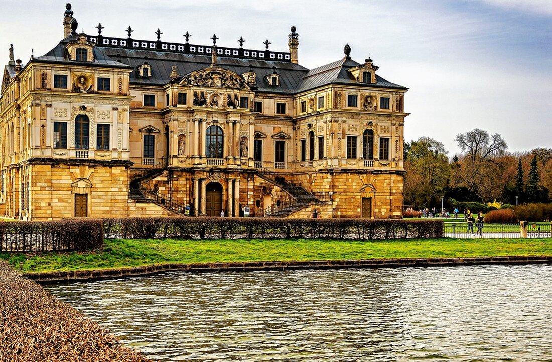 Erleben Sie am 29. und 30. November im Palais NÖ einen festlichen Adventmarkt mit über 60 niederösterreichischen Ausstellern. Genießen Sie regionale Köstlichkeiten, Kunsthandwerk und musikalische Highlights!