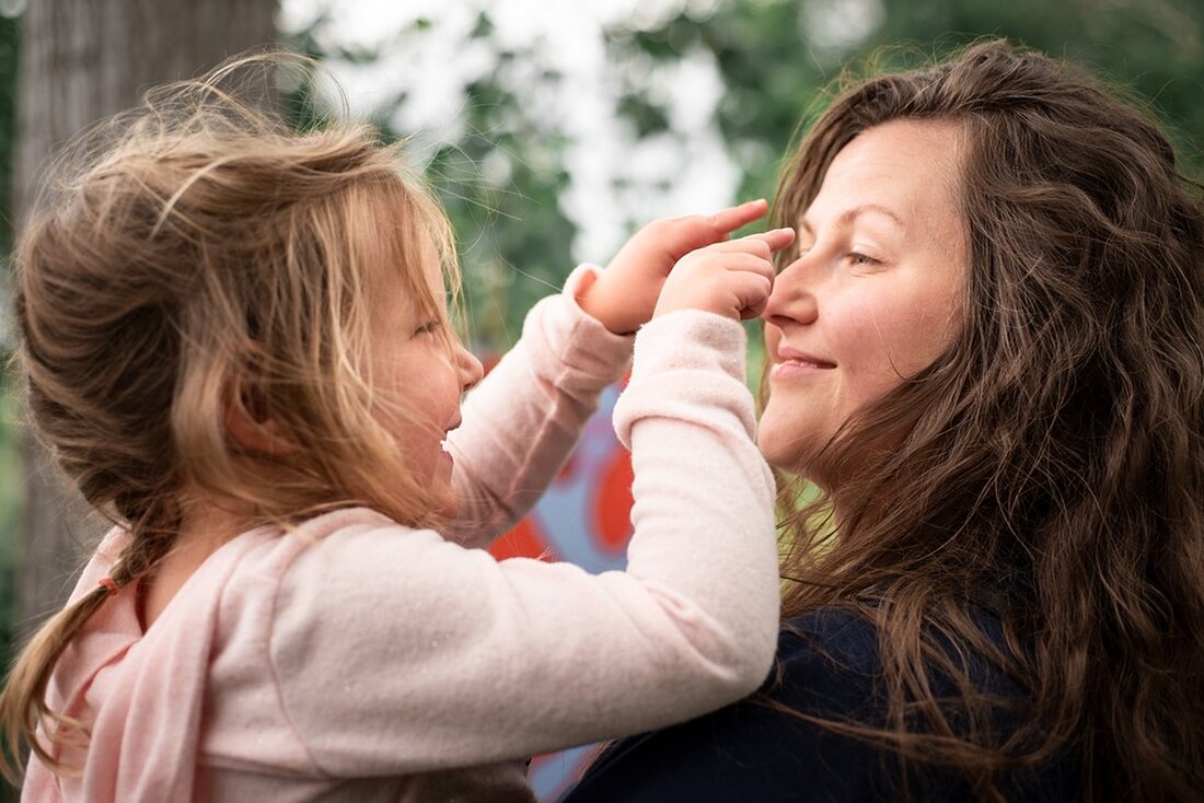 Entdecken Sie, wie das Projekt „Schule am Bauernhof“ Kindern die Landwirtschaft näherbringt. Erfahren Sie von Michaela Pfaffeneder, wie praxisnahe Erlebnisse die Wertschätzung für Lebensmittel fördern!