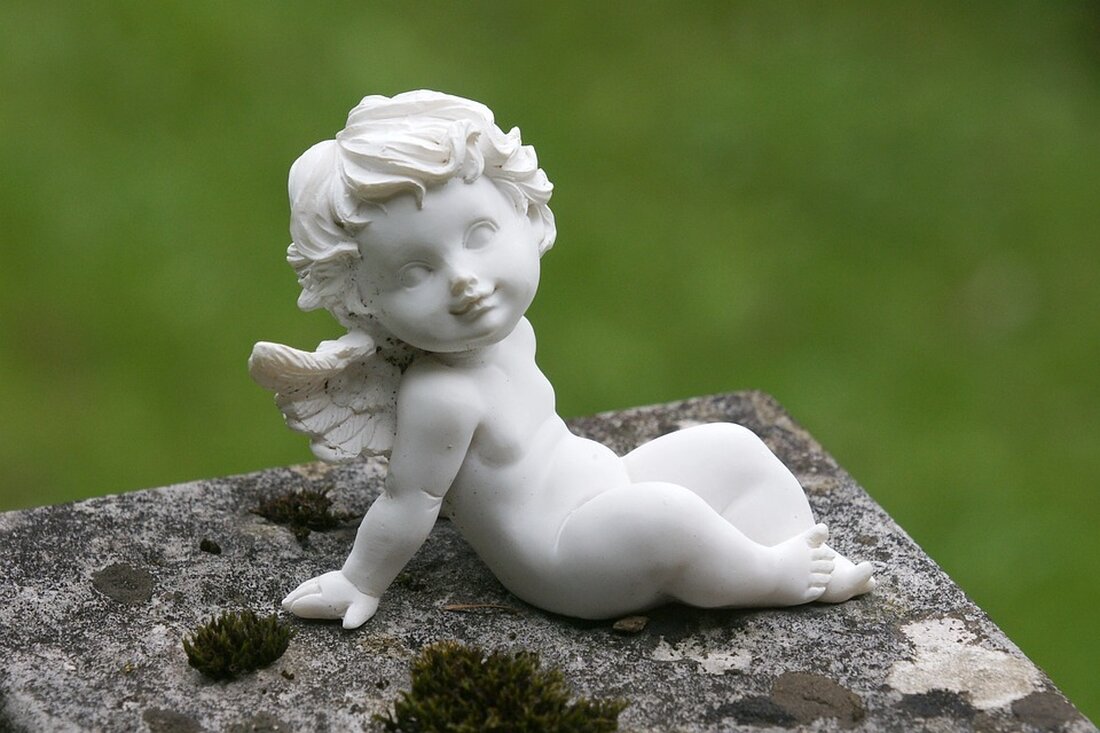 Erleben Sie die zweite Adventeinstimmung am Hof der Familie Leinweber in Albersdorf! Am 17. November 2024 versammelten sich zahlreiche Besucher für ein festliches Kunsthandwerk-Event.