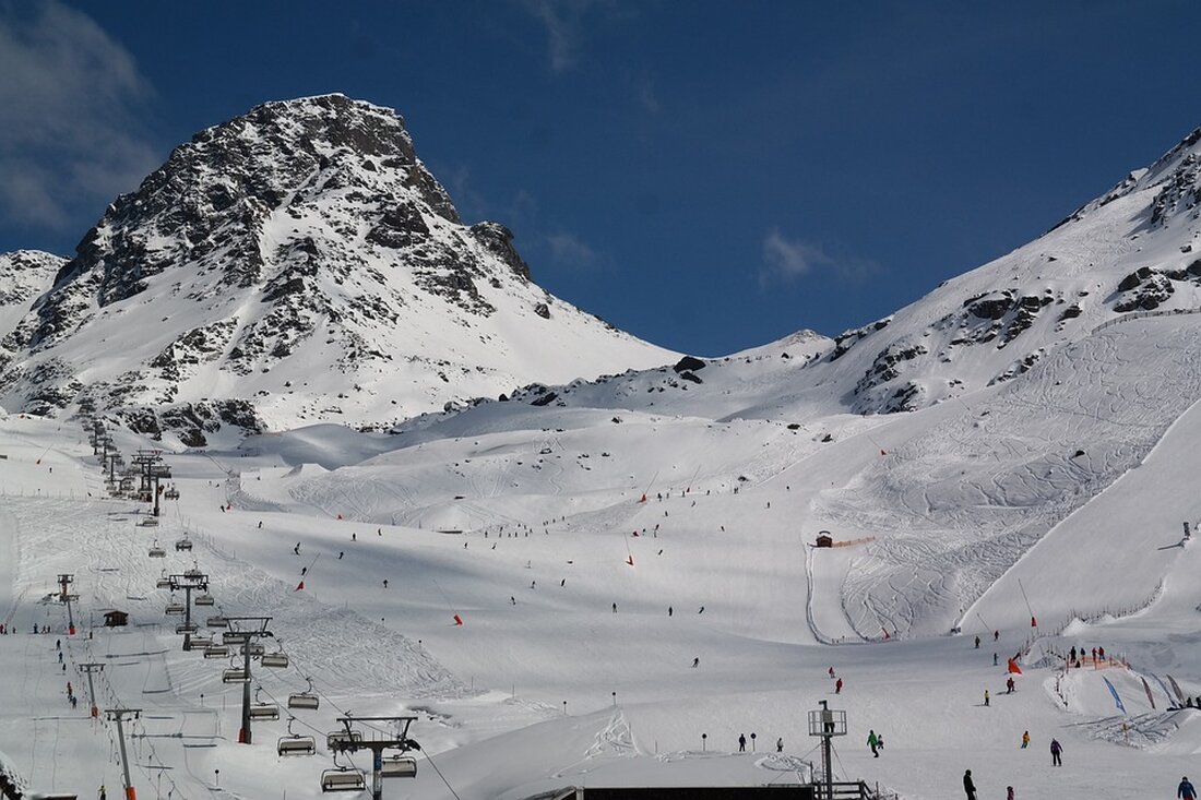 Am 8. Dezember 2024 findet die Ordentliche Generalversammlung des Bezirksblasmusikverband Landeck in Ischgl statt. Besuchen Sie das Event mit musikalischer Umrahmung und erfahren Sie mehr über wichtige Themen!