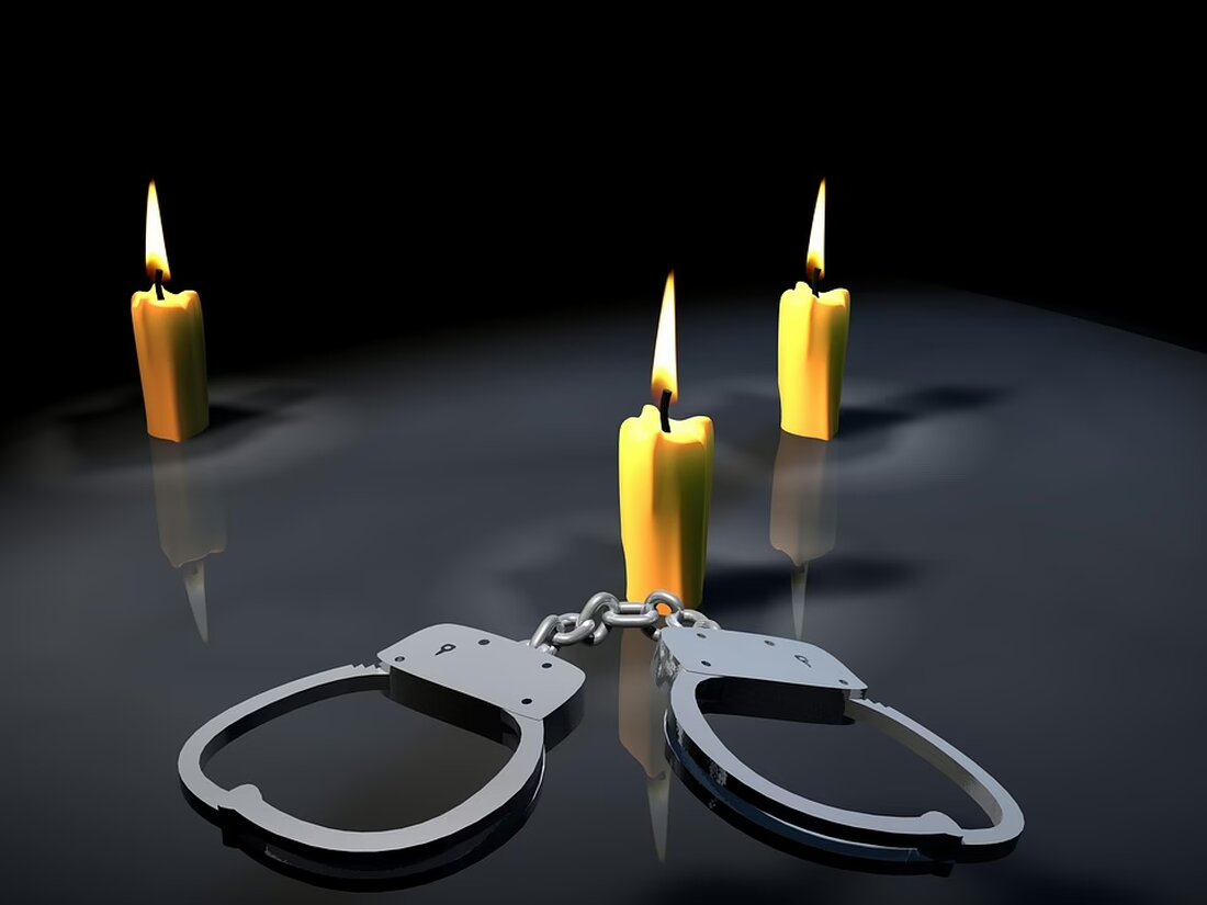 In der 17. Runde der ICE-Eishockey-Liga haben die Top-Teams Bozen, Fehervar und Graz überzeugende Siege eingefahren. Bozen bleibt nach einem 1:0-Sieg in Innsbruck ungeschlagen. Lesen Sie mehr!