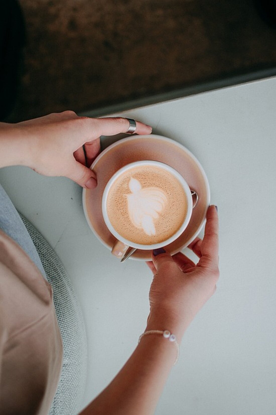 Christina und Werner Brabec haben das Café Salitri in der Altstadt Hallein übernommen. Entdecken Sie den neuen Treffpunkt in der Raitenaustraße! Erfahren Sie mehr über die Veränderungen im Lokal.