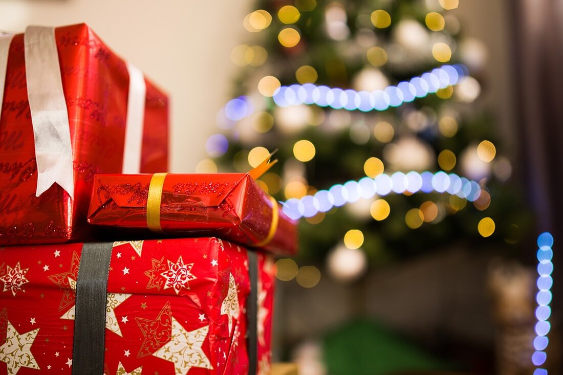 Der Coca-Cola Weihnachtstruck hat Salzburg erreicht! Entdecken Sie, was die Besucher im Weihnachtsdorf über die Ankunft des Weihnachtsmanns zu sagen haben und ob Geschenke auf dem Weg sind.