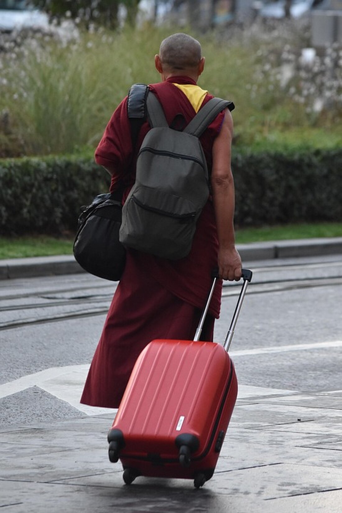 Der Dalai Lama, der als Symbol für Tibets Freiheitskampf gilt, bereitet sich mit 90 Jahren auf den entscheidenden Konflikt mit Peking über seine Reinkarnation vor. Der Ausgang könnte weitreichende geopolitische Folgen haben.