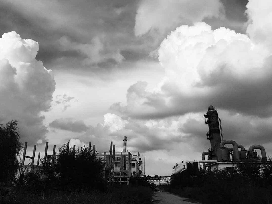 Die EVN Abfallverwertungsanlage Dürnrohr ist nach den Hochwasserschäden nahezu wieder im Vollbetrieb. Täglich werden 1.400 Tonnen Abfall in Energie umgewandelt, trotz anhaltendem Rückstau.