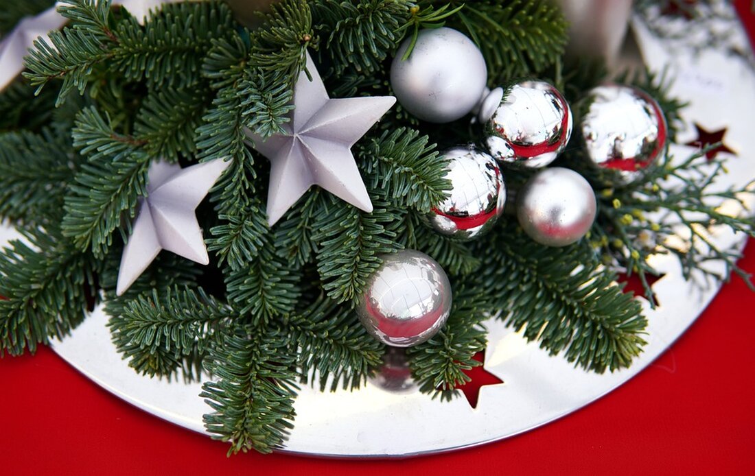 Erleben Sie die festliche Eröffnung der Adventszeit auf der Höri! Von Christkindlesmärkten bis zu besinnlichen Märkten – entdecken Sie die vielfältigen Veranstaltungen in der Region am Zellersee.