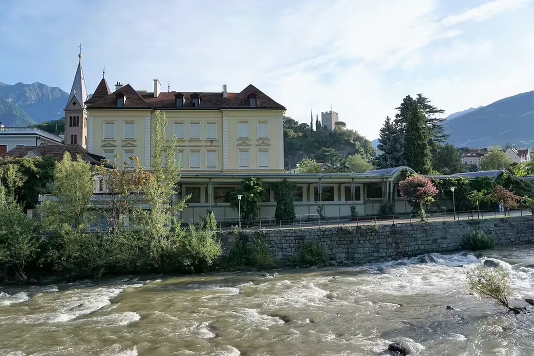 Mehr als 70 Unterstützer von Bürgermeisterkandidatin Elisabeth Goppold trafen sich in Kirchdorf. Ehrengäste und positive Rückmeldungen unterstreichen den Wandel, den Goppold anstrebt.