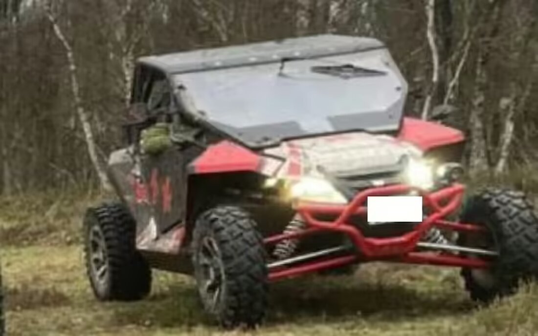 In Beverstedt-Appeln wurde zwischen 27.10. und 03.11.2024 ein Buggy gestohlen. Zeugen werden gebeten, Hinweise an die Polizei zu melden.