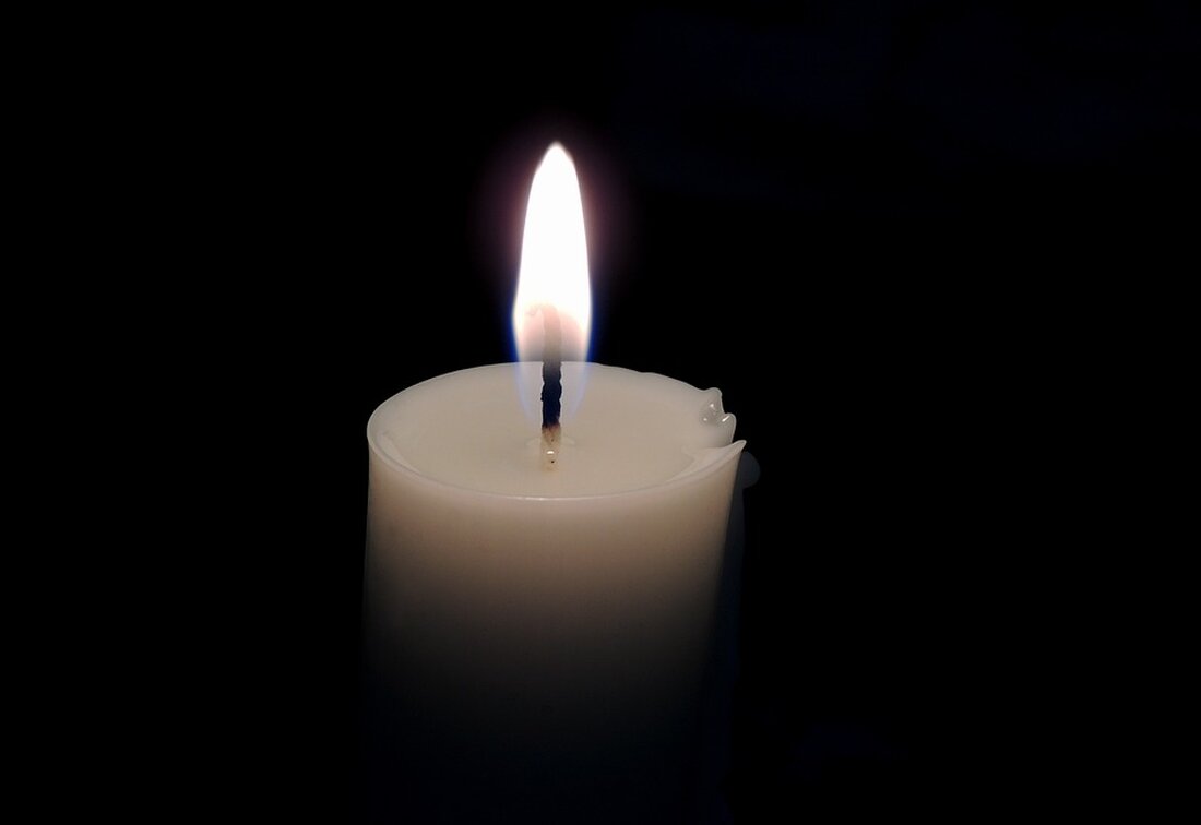 In Bad Hall entzündete sich eine Pfanne in einer Wohnung, was zu einem Feuerwehreinsatz und drei Verletzten führte. Alle Betroffenen wurden wegen Rauchgasvergiftung ins Krankenhaus gebracht.