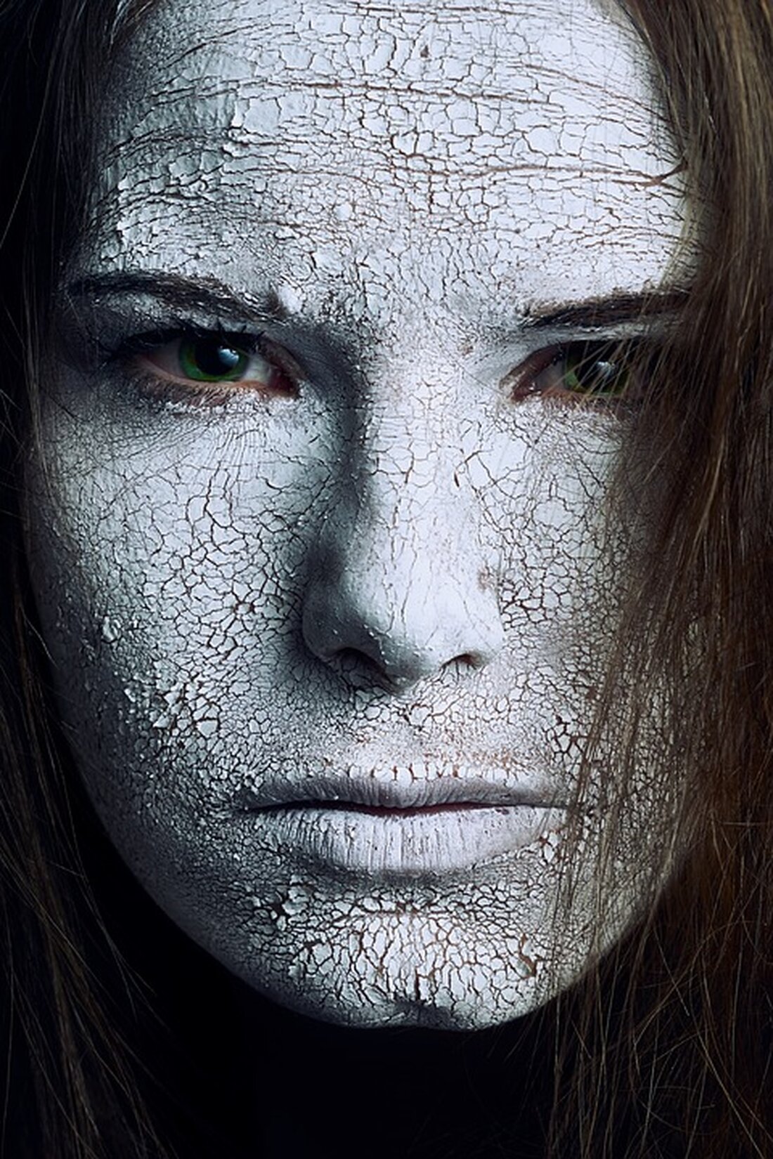 Ein Brand in einer Garage in Rehlingen führte zu einer Rauchvergiftung bei einem Mann. Der Eigentümer musste ins Krankenhaus eingeliefert werden. Weitere Details zu diesem Vorfall finden Sie hier.