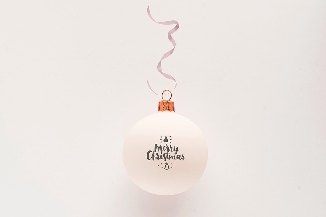 Entdecken Sie die Genussfreude zu Weihnachten mit den Frierss Genusskartons! Beschenken Sie Ihre Liebsten mit köstlichen Kärntner Delikatessen. Jetzt mehr erfahren auf MeinBezirk.at!