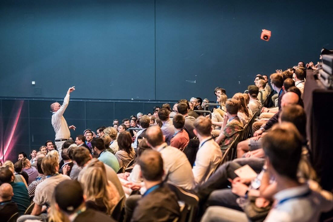 Am 28. November verwandelt UNLEASH Hannover in das Herz der deutschen Startup-Szene mit Vorträgen, Pitches und Networking.