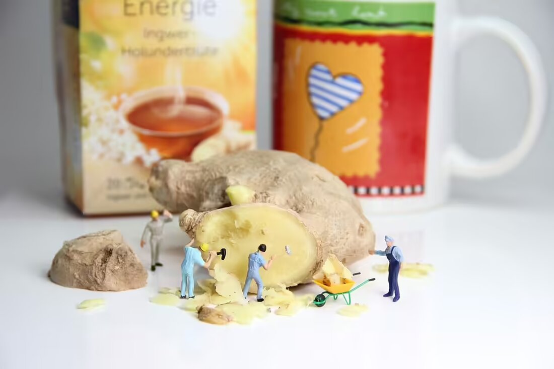 Der Theaterverein Riedlingsdorf begeistert mit der Premiere von "Die Tablettenstudie". Lachen garantiert, während die Nebenwirkungen der Pillen für turbulente Momente sorgen. Jetzt Tickets sichern!