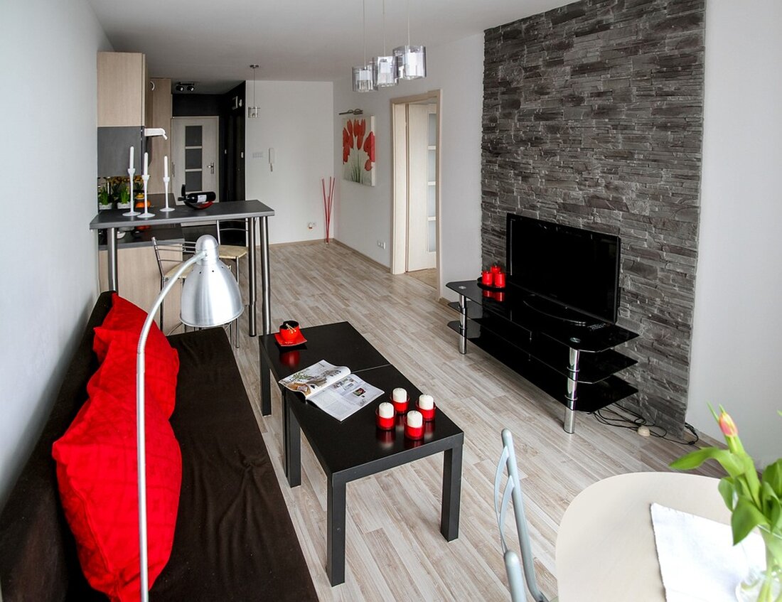 Erfahren Sie in unserer exklusiven Recherche, welche Immobilien in Vorarlberg zuletzt den Besitzer wechselten, darunter eine Wohnung in Bregenz für 180.000 Euro. Jetzt lesen!