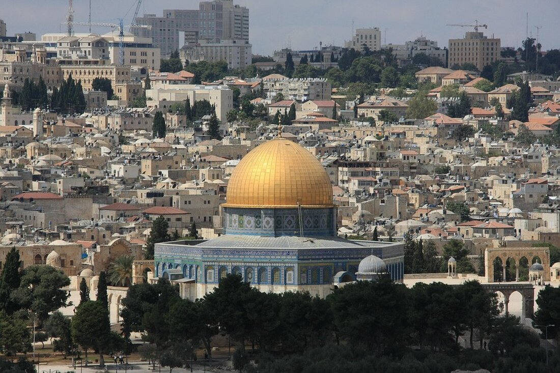 Israels Sicherheitskabinet entscheidet am Donnerstag über eine mögliche Rückeroberung Gazas, was das Konfliktgeschehen künftig entscheidend beeinflussen könnte. Internationale Reaktionen sind absehbar.