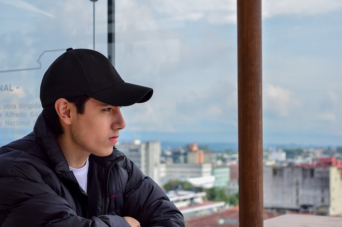 Bernhard Breuer von Graf-Holztechnik holt Gold bei der Weltmeisterschaft der jungen Dachdecker in Innsbruck. Mit Teamgeist und Können setzte er sich im Flachdach-Bewerb durch. Herzlichen Glückwunsch!