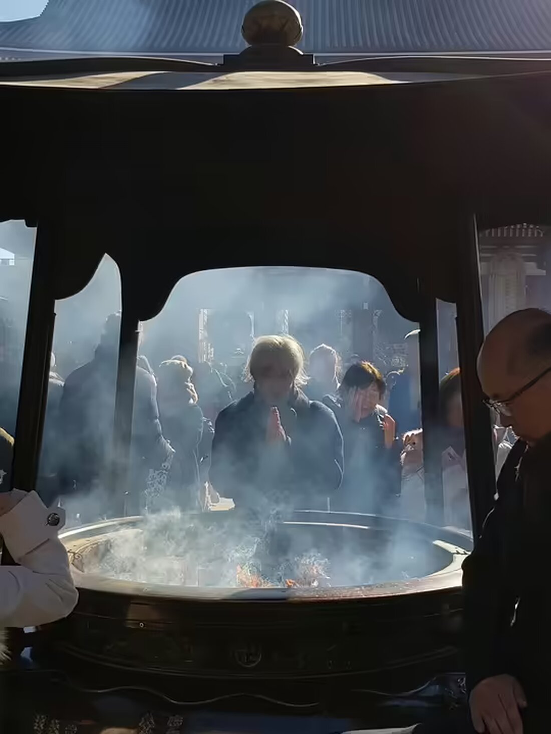 Intensives Duell zwischen AKA SV Ried und AKA Sturm Graz! Unsere U18 und U16 trennen sich mit 2:2 bzw. 1:1, während die U15 einen starken 1:0-Sieg feiern kann. Erfahren Sie mehr über die spannenden Spiele!