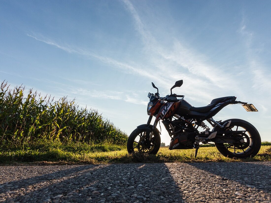 KTM hat heute einen Insolvenzantrag beim Landesgericht Ried eingereicht und damit den größten Insolvenzantrag in Oberösterreich seit 2000 ausgelöst. Alle Details zur finanziellen Lage der Motorradmarke.