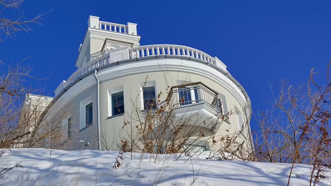 Bei der Feier zum runden Geburtstag des Sparkassen-Kontos begeisterte Comedian Gabriel Castaneda mit seinem Kabarett „Chili, Chili“. Ein unvergesslicher Abend voller Lachen und Unterhaltung!
