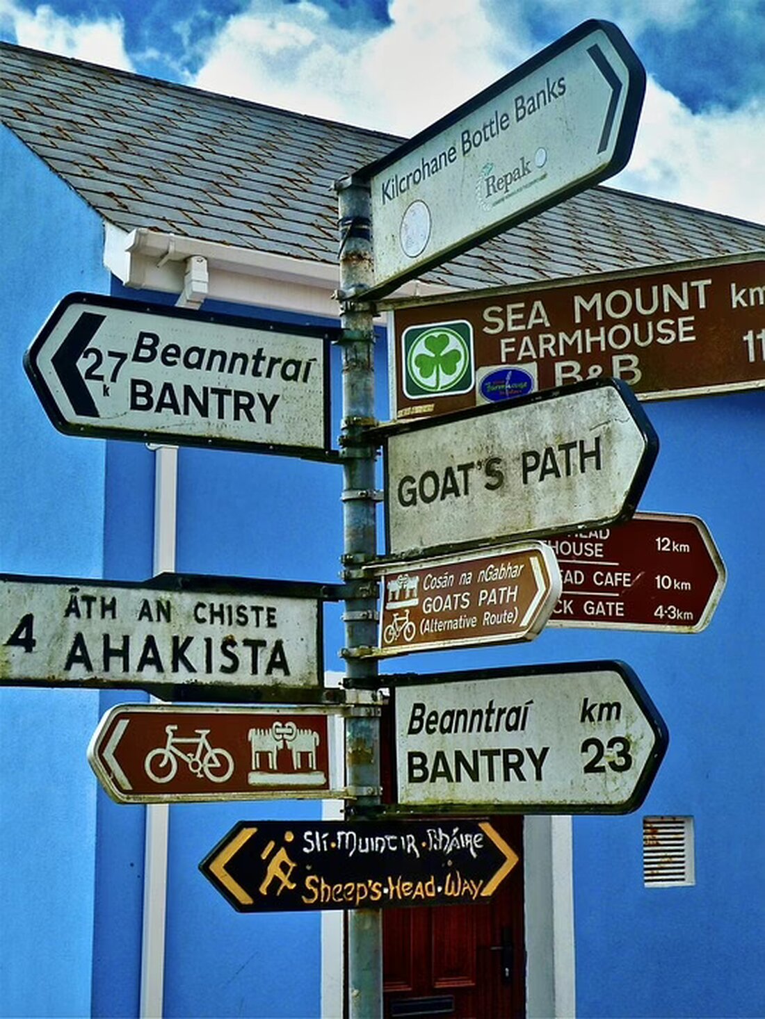 Die Humanomed Privatklinik Villach hat erfolgreich eine Photovoltaikanlage auf ihrem Parkplatz installiert, gefördert durch das Land Kärnten. Dieses Projekt unterstützt die Energiewende in der Region.