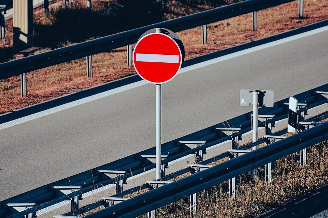 Klingenbach sperrt die Durchfahrt für Pendler! Mit der bevorstehenden Eröffnung der Autobahn zwischen Ungarn und Österreich wird der Durchgang in der Grenzgemeinde nun nicht mehr möglich sein.