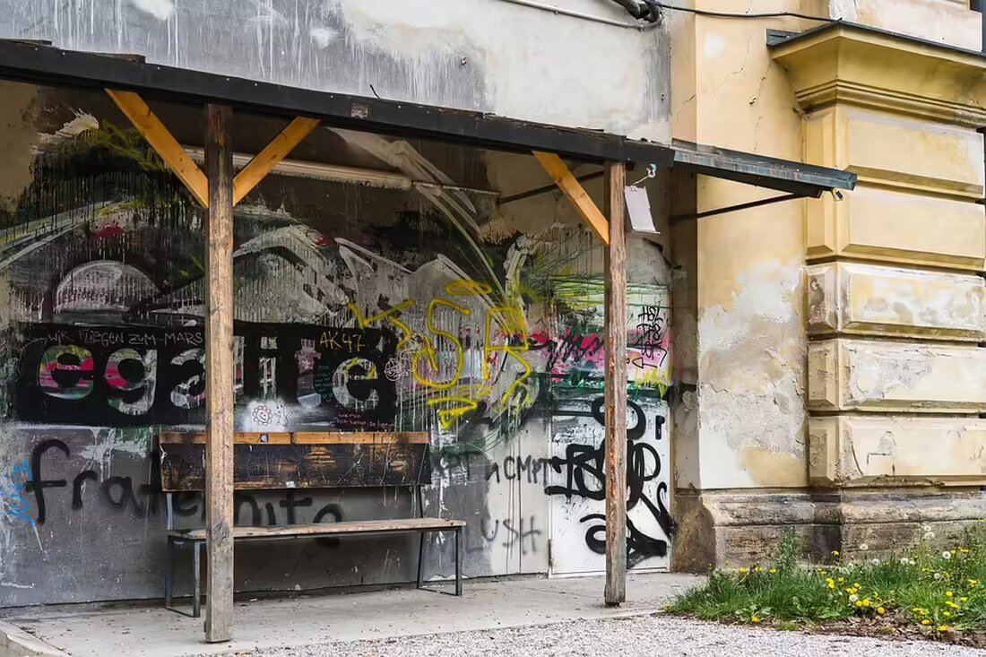 Erleben Sie den kreativen Adventzauber in Niedernsill! Der Samerstall stimmte zahlreiche Besucher perfekt auf die bevorstehenden Feiertage ein. Jetzt mehr erfahren!