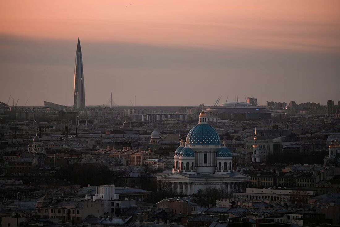 Peter Raneburger präsentiert seine Ausstellung "holy shit" zusammen mit Paul Renner in der Galerie Vetrina in Caorle. Vernissage am 24. November, 12-14 Uhr. Erleben Sie interaktive Kunst!