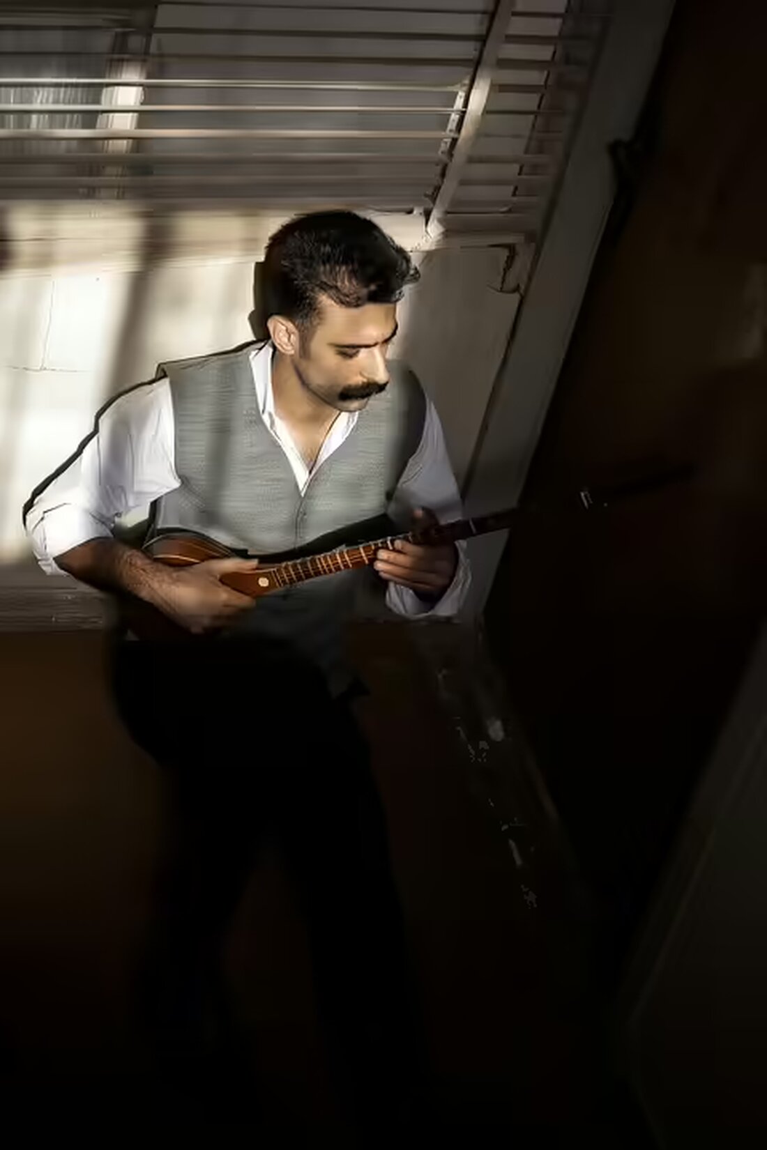 Erleben Sie ein unvergessliches Musical, das den Mut fördert! 25 Kinder traten im Turnsaal der MS Krummnußbaum auf und zeigten, wie man gemeinsam die Welt retten kann.