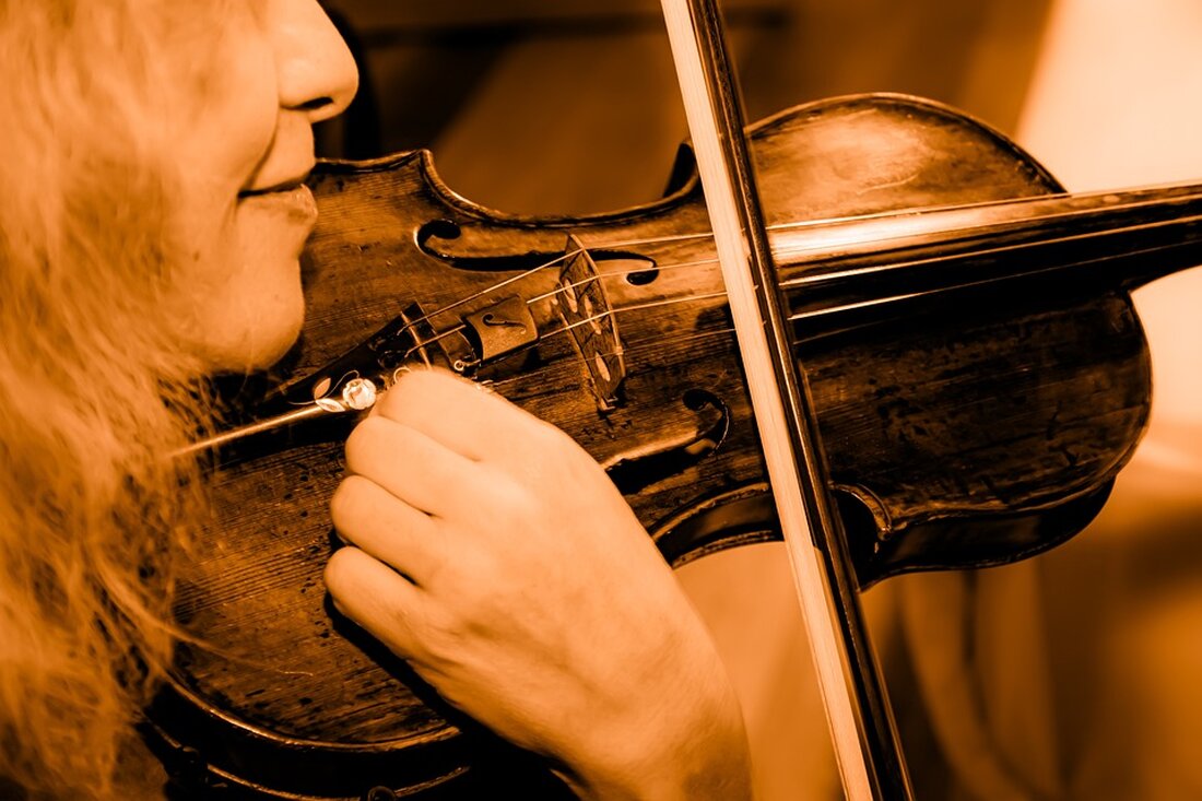 Erleben Sie die Highlights der Mattersburger Stadtgespräche „Redsölich“ mit musikalischen Talenten im Gespräch. Entdecken Sie Leidenschaft und Kunst im ehemaligen Gasthaus Koller!