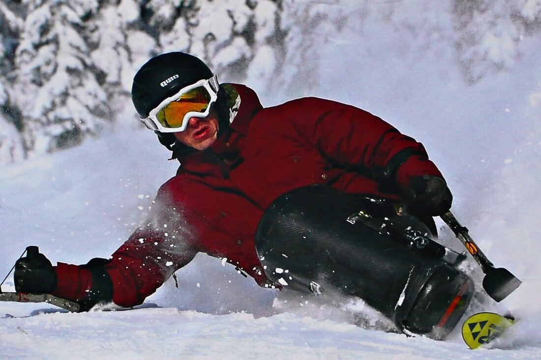 Paralympische Medaillengewinner erhalten oft Hunderttausende Dollar weniger als ihre olympischen Kollegen. Erforschen Sie die Ungleichheit in der finanziellen Unterstützung und die Gründe dafür.