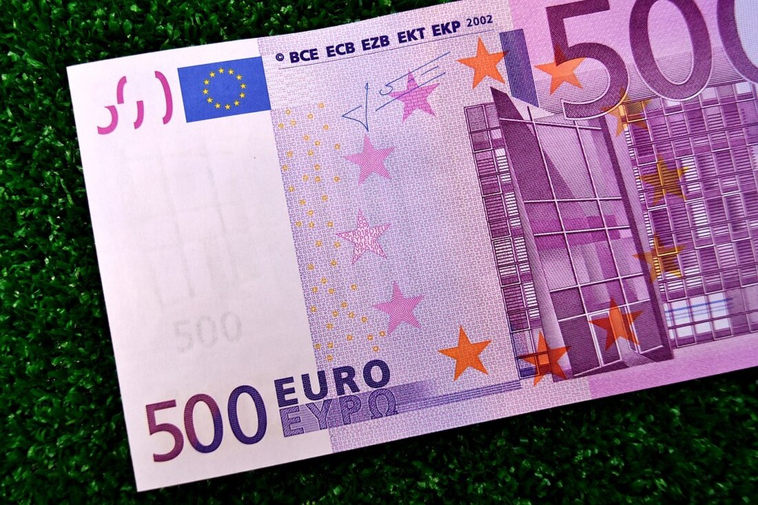 Beim achten 12-Stunden-Benefizlauf in Prambachkirchen haben 555 Läufer teilgenommen und beeindruckende 20.000 Euro für den guten Zweck gesammelt. Ein starkes Zeichen für den Zusammenhalt!