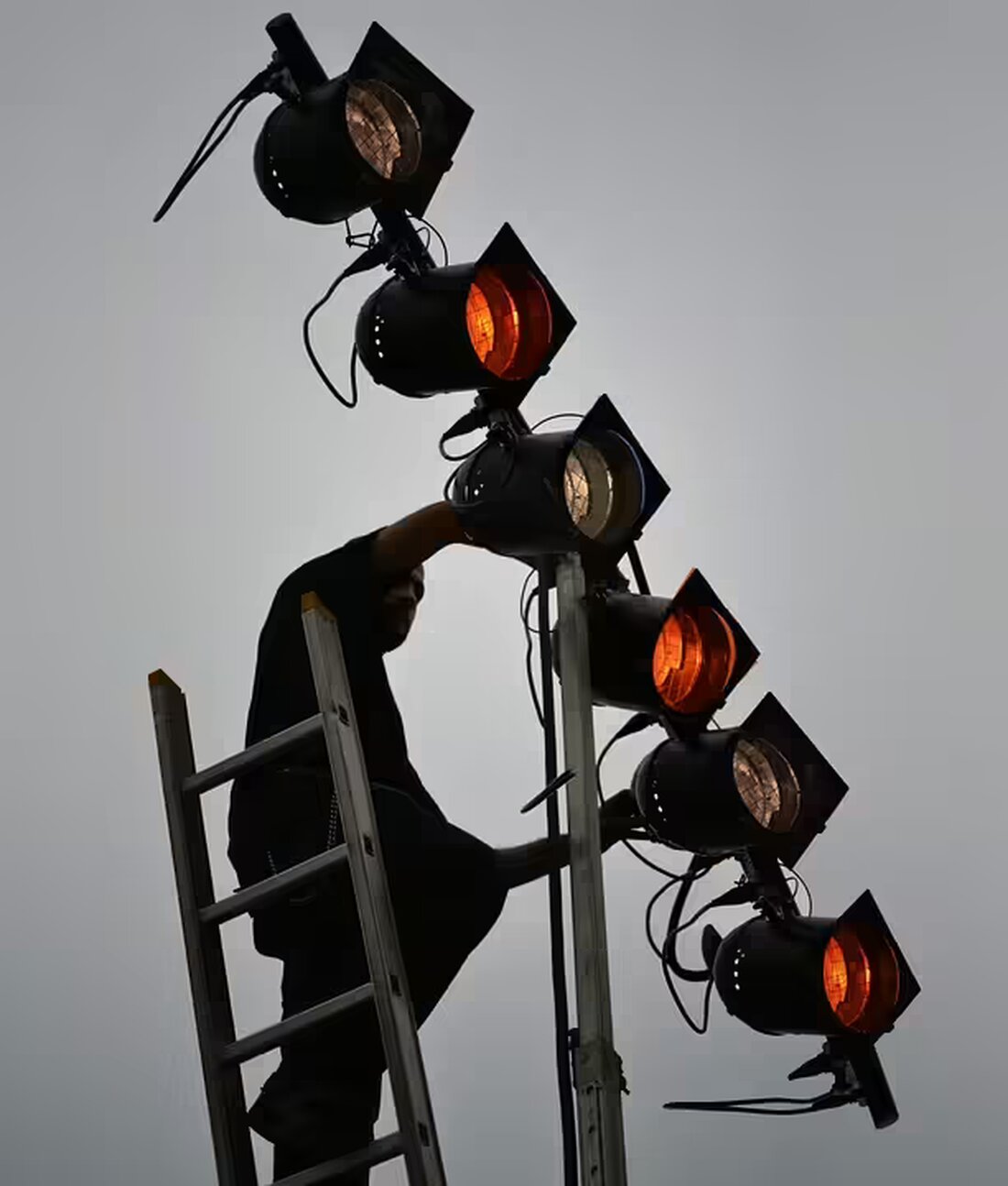 Im Bezirk Kirchdorf sind die Stundensätze für Installateure die höchsten in Oberösterreich. Erfahren Sie mehr über die Preisunterschiede und aktuelle Entwicklungen in unserer neuesten Analyse.