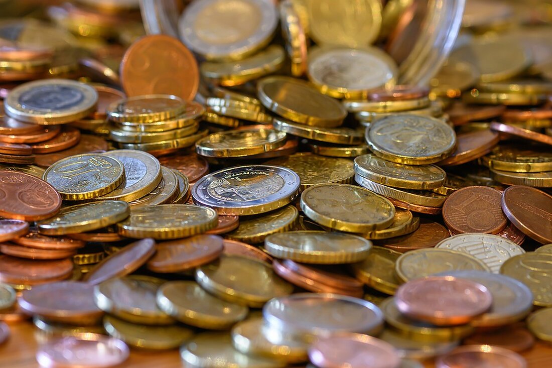 Die SPÖ St. Veit veranstaltet erneut ein Adventgewinnspiel. Jeder kann teilnehmen und Preise im Gesamtwert von über 1.300 Euro gewinnen, gesponsert aus privaten Mitteln der Gemeinderäte!