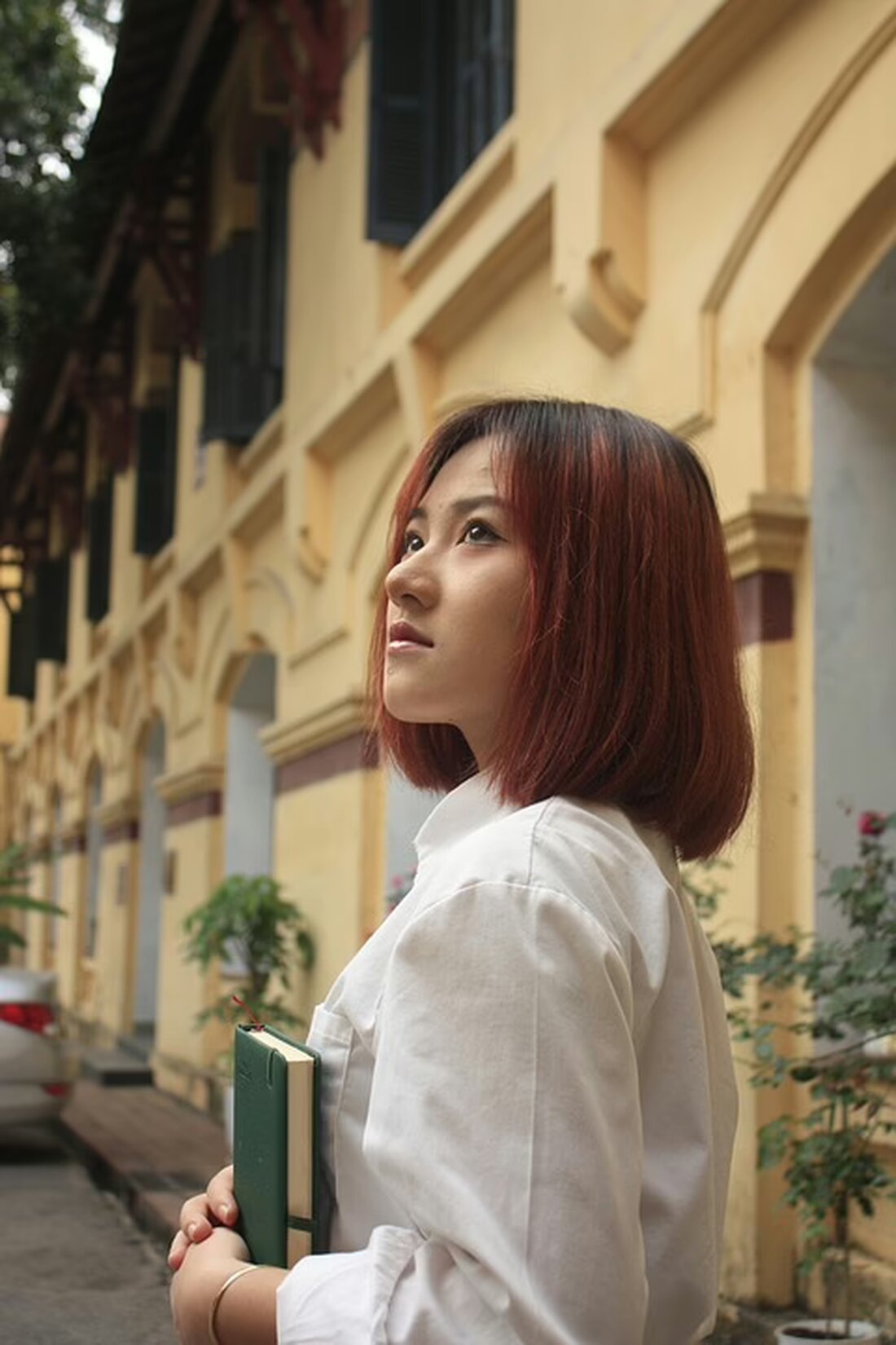 Waidhofner Gymnasiasten erkunden die faszinierenden Sehenswürdigkeiten des Archäologischen Parks Carnuntum. Erleben Sie mit, wie Schüler Geschichte aktiv kennenlernen!