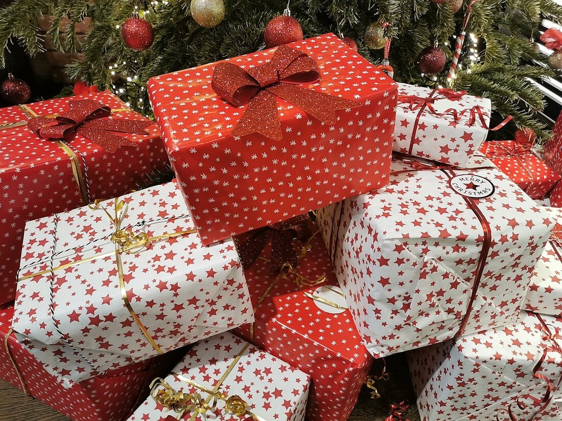 Entdecke, wie du mit sinnvollen Geschenken nicht nur Freude, sondern auch Hoffnung schenken kannst. Lies den Bericht über den Adventstand für Kinder und unterstütze eine gute Sache!