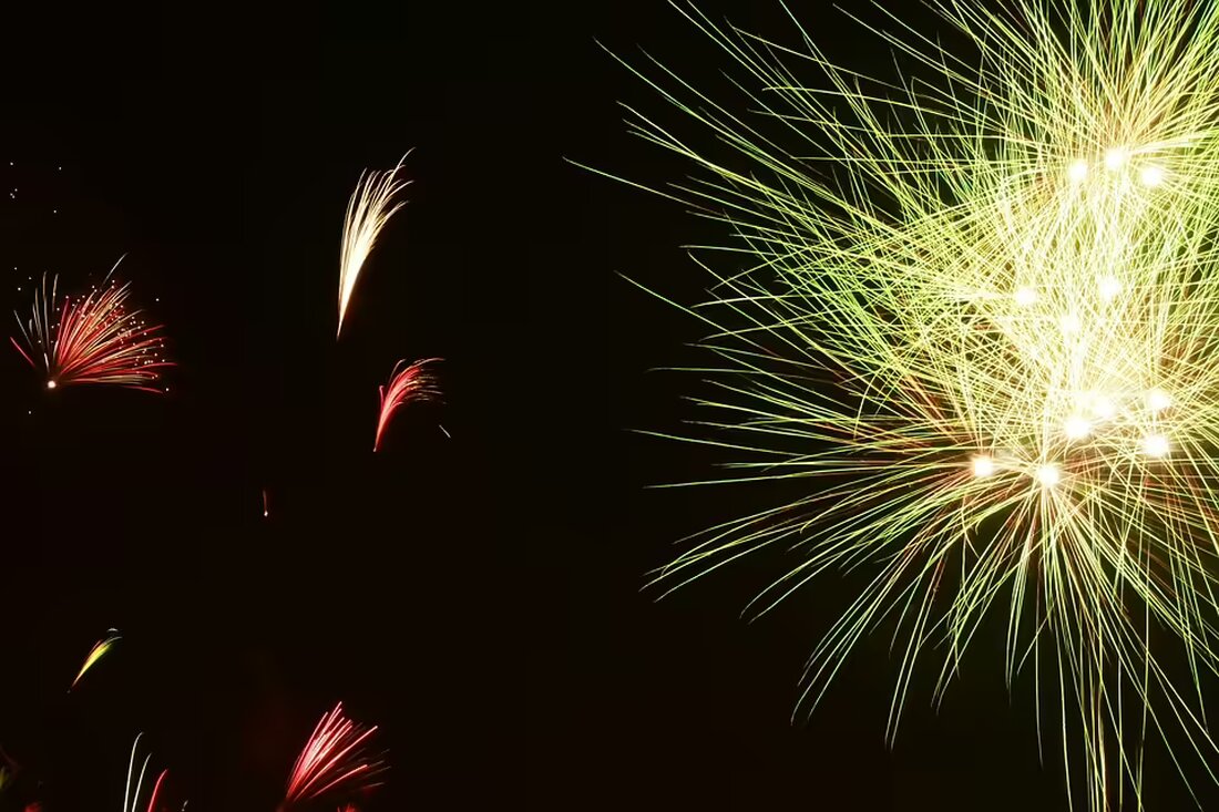 Die Steelers-Offensive überrascht mit einer ausgewogenen Spielweise, die Gegner überfordert. WR Calvin Austin betont, wie die Kombination aus Lauf- und Passspiel die Defensiven ins Schwitzen bringt.