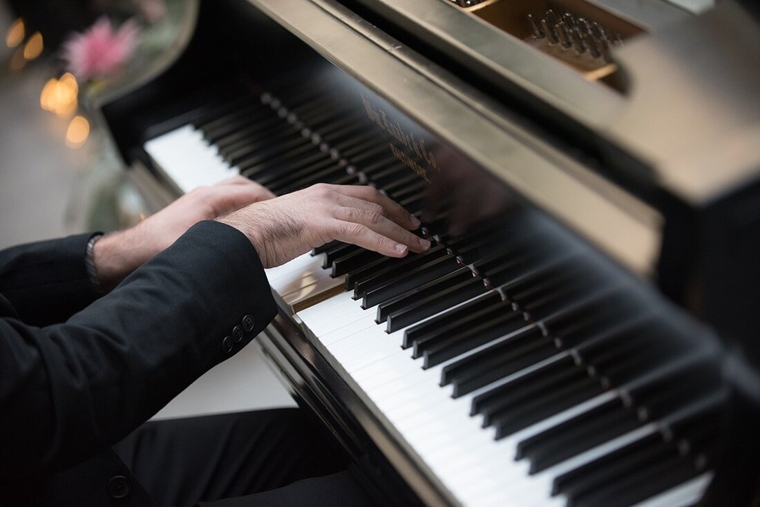 Erleben Sie am 11. Dezember um 19 Uhr im Musikum Hallein einen inspirierenden Vorspielabend der Klavierklasse von Mag. Gottfried Fallenegger. Junge Talente präsentieren ein abwechslungsreiches Programm!