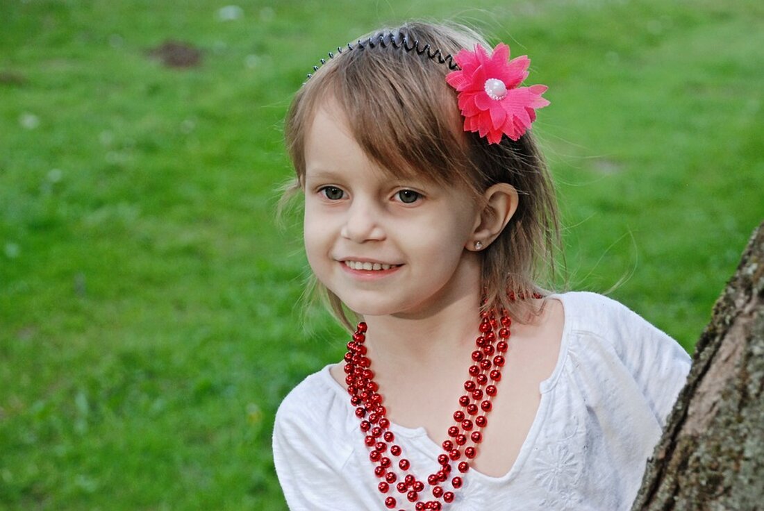 Die Santonino Theatergruppe spendet 6000 Euro für Gewaltprävention. Mit den Erlösen aus ihrem erfolgreichen Stück unterstützen sie Workshops für Jugendliche im Gailtal. Gemeinsam stark gegen Gewalt!