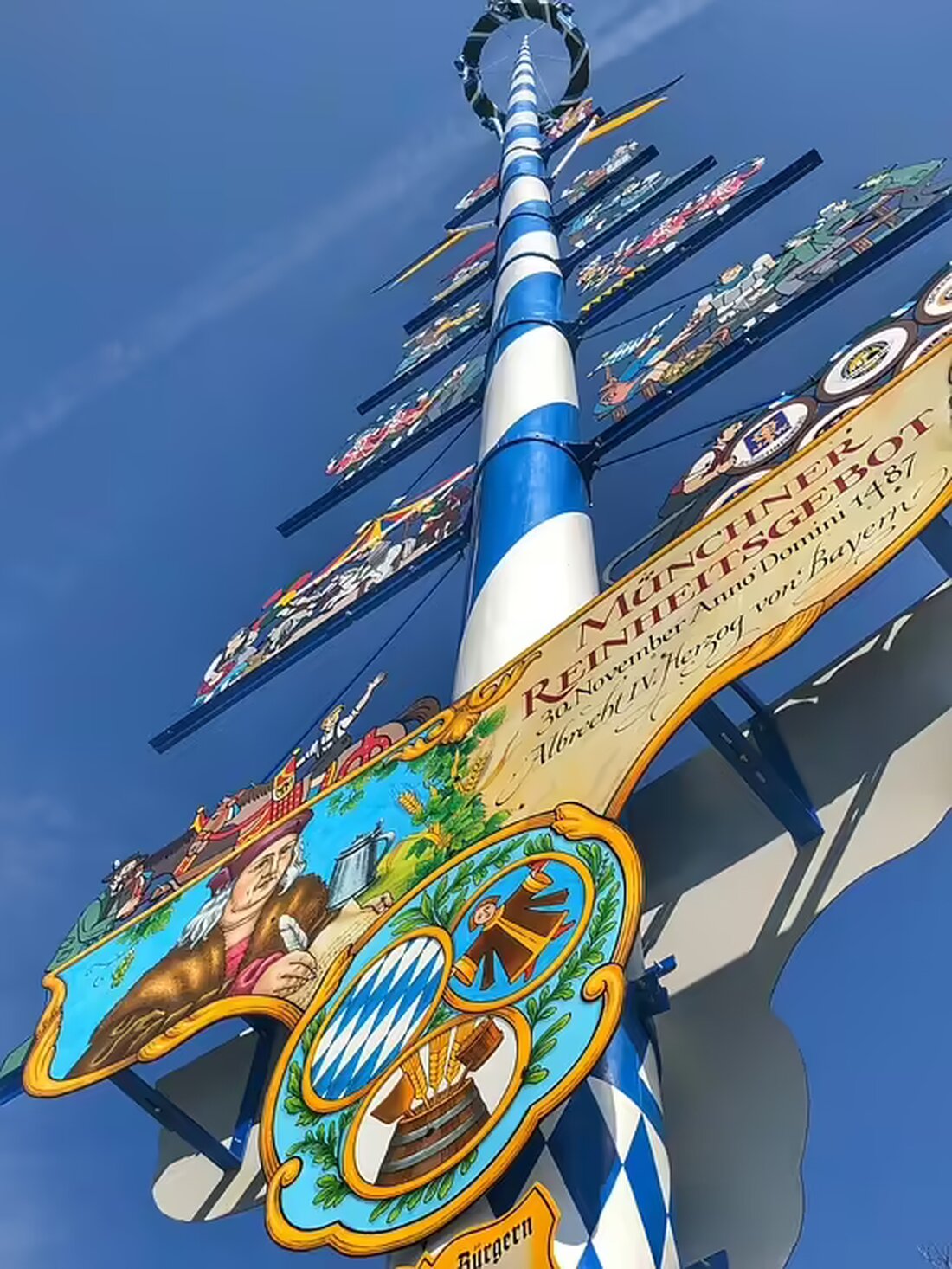 Entdecken Sie die Vielfalt des regionalen Kunsthandwerks beim Handwerkskunstmarkt im Gasthaus Wiegele, Villach! Am 8. und 9. November präsentieren 17 Aussteller ihre einzigartigen Werke. Besuchen Sie uns!