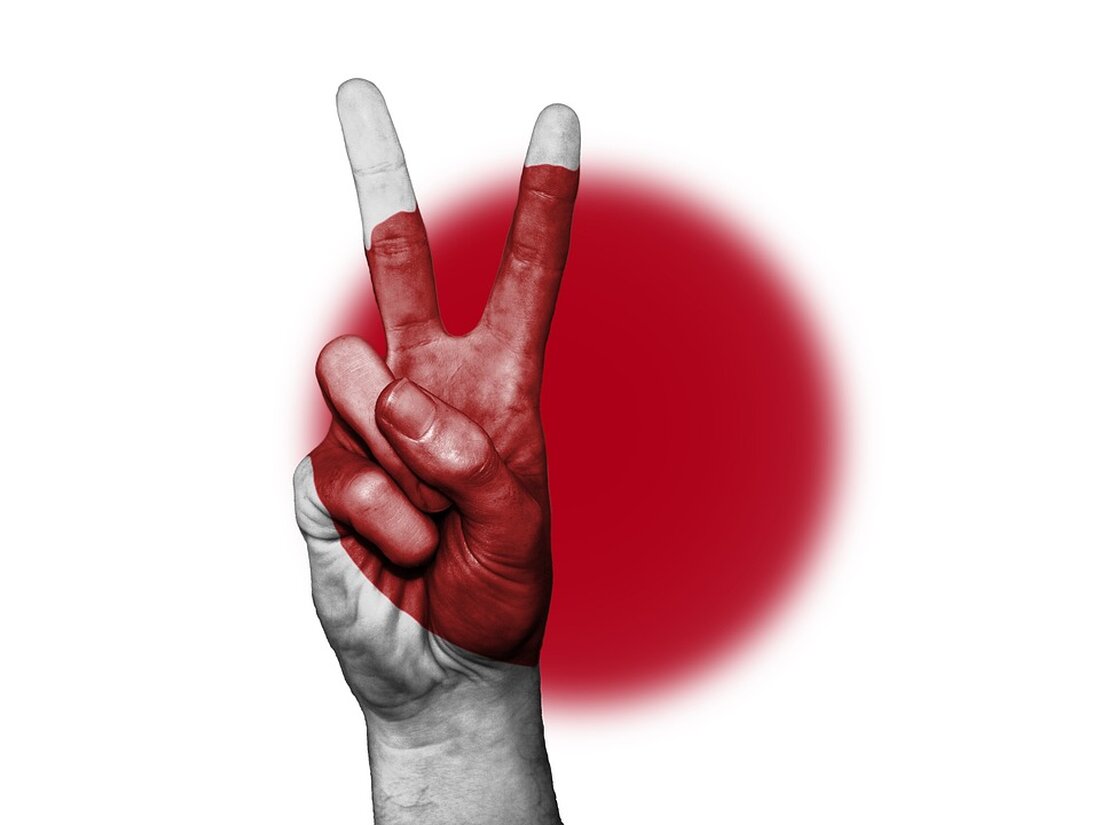 Ein US-Marine wurde zu sieben Jahren Gefängnis verurteilt, nachdem er wegen sexueller Nötigung in Okinawa verurteilt wurde. Der Fall wirft erneut Fragen zur Sicherheit und Präsenz der US-Truppen in Japan auf.