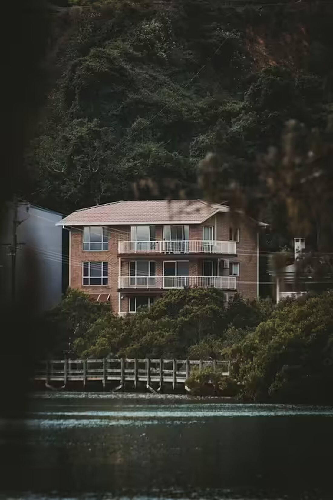Erlebt die magische Halloween-Nacht in der Stiegl-Brauwelt! Stöbert durch die besten Bilder der unheimlichsten Outfits und unvergesslichen Momente der Party in Salzburg. Jetzt entdecken!