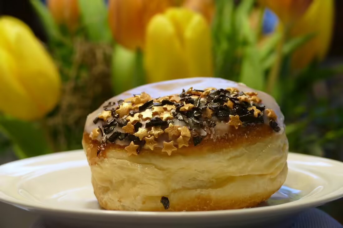 In Villach wurde das neue "JubiLEIumsbier" zum 70. Jubiläum des Faschings vorgestellt. Erfahren Sie mehr über die süffige Premiere des Faschingsbieres und dessen Rückkehr in die Stadt!