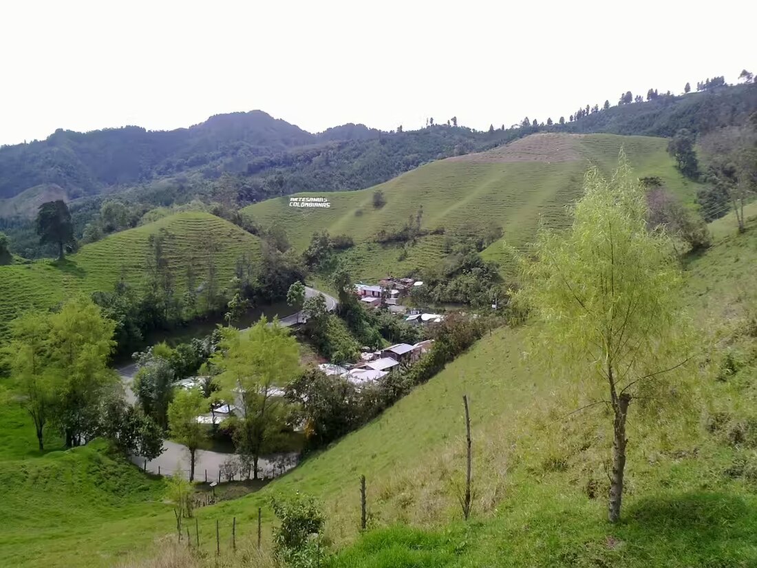 In Niederösterreich kämpfen Wirte gegen das Gasthaussterben mit neuen Konzepten und Investitionen. Erfolgsbeispiele zeigen, wie man sich erfolgreich positionieren kann. Erfahren Sie mehr!