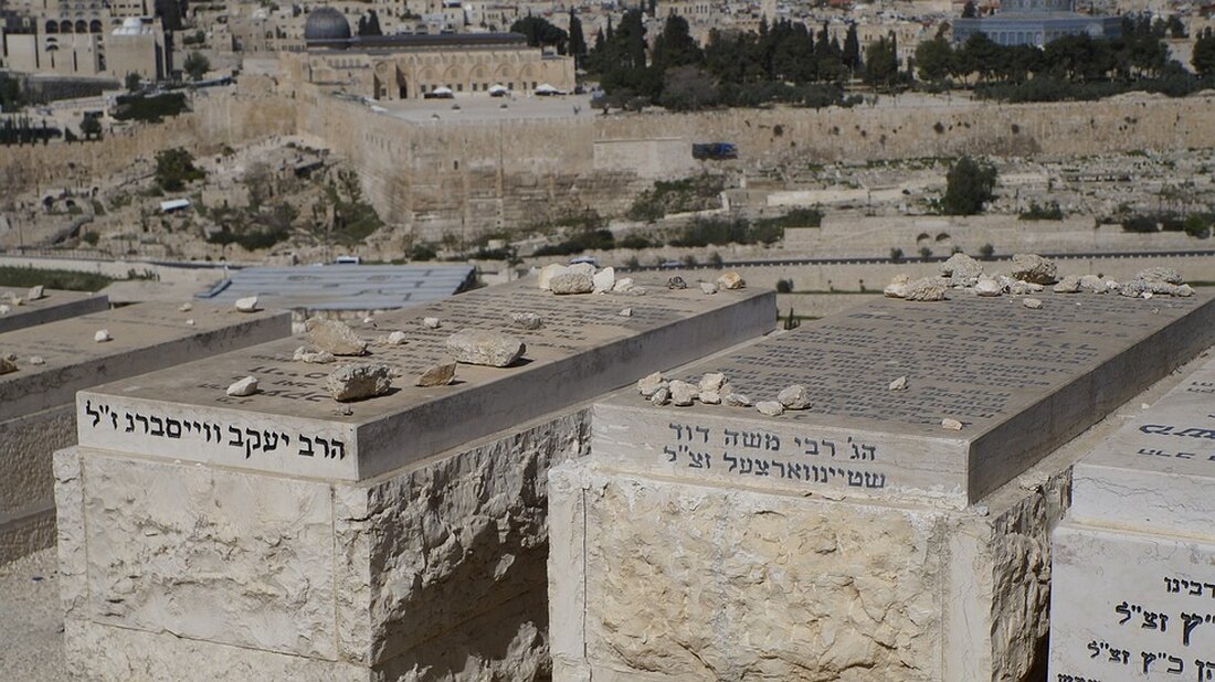 Nach über einem Jahr Konflikt bleibt die vereinbarte Waffenruhe zwischen Israel und der Hisbollah stabil. Erfahren Sie mehr über die aktuellen Entwicklungen und die Ruhe an der Front.