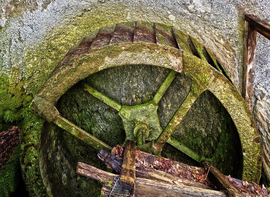Am Verhandlungstisch in Waidhofen/Ybbs wurde die benötigte Wassermenge für ein zukünftiges Trinkwasserprojekt nach St. Peter/Au zugesichert. Ein wichtiger Schritt für die ländliche Wasserversorgung!
