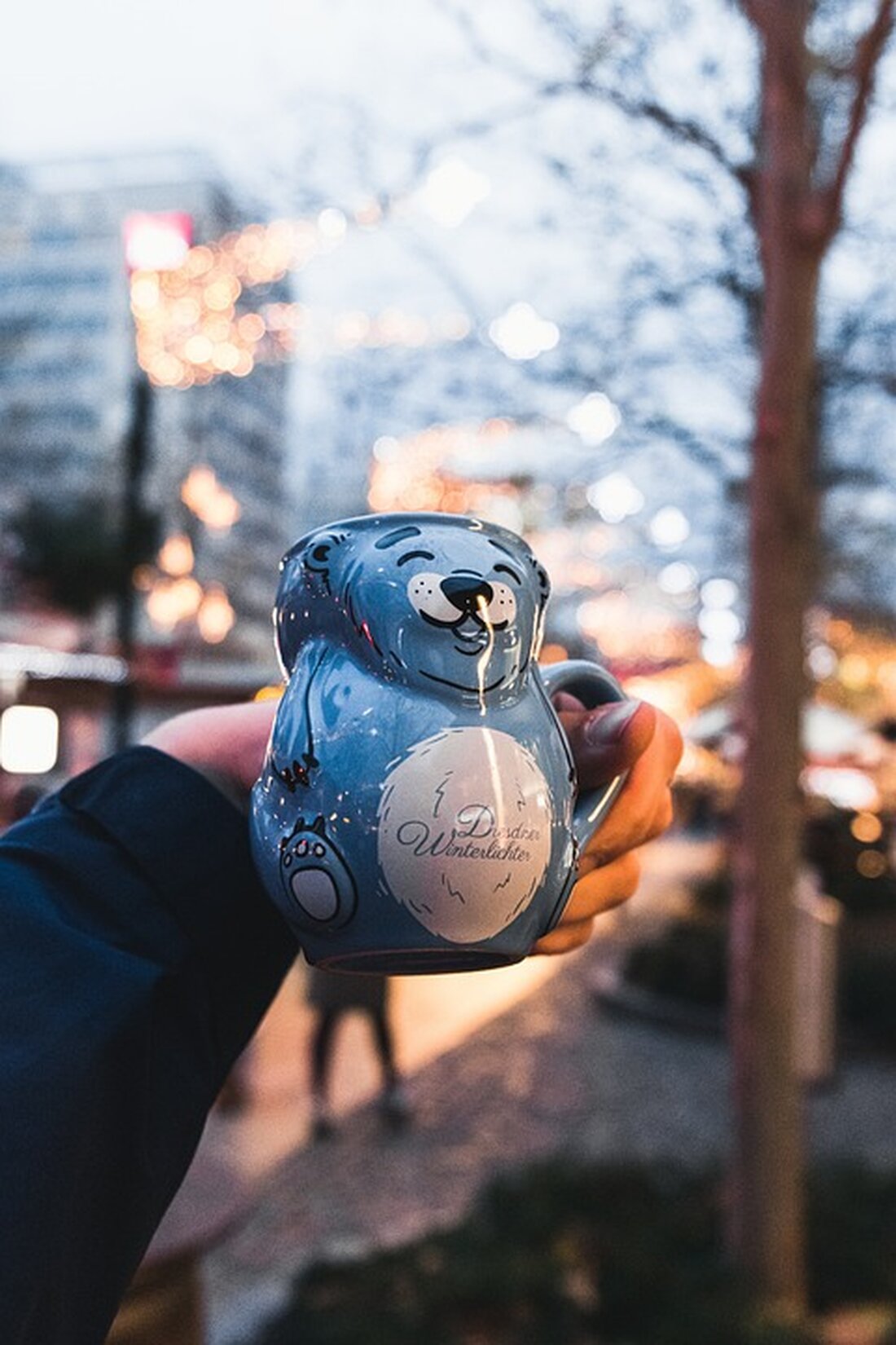Entdecken Sie außergewöhnliche Geschenkideen und vorweihnachtliche Stimmung beim Weihnachtsmarkt in der Erlebnisdestillerie Affenzeller am 8. Dezember. Genießen Sie Whisky, Gin & Kulinarik!