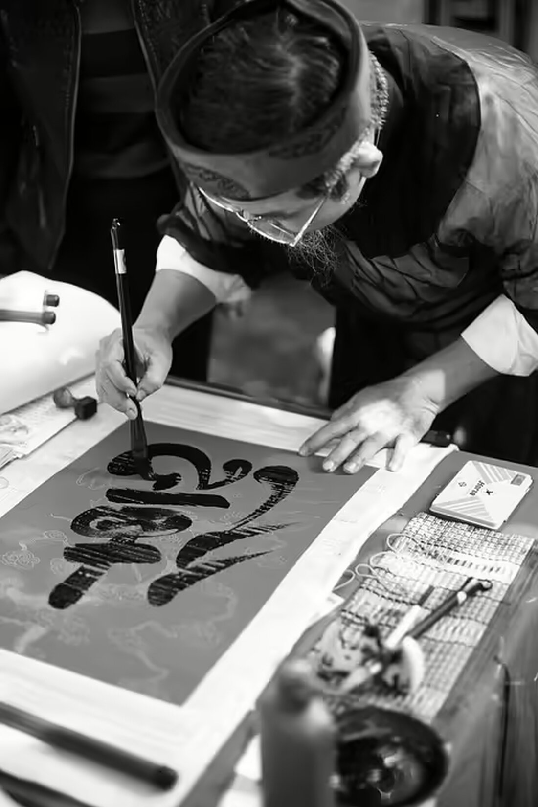 Andreas Gabalier und Beatrice Egli sorgten in der "Beatrice Egli Show" für Lacher, als sie peinliche TV-Momente aus ihrer Vergangenheit Revue passieren ließen. Ein nostalgischer Rückblick voller Freude!