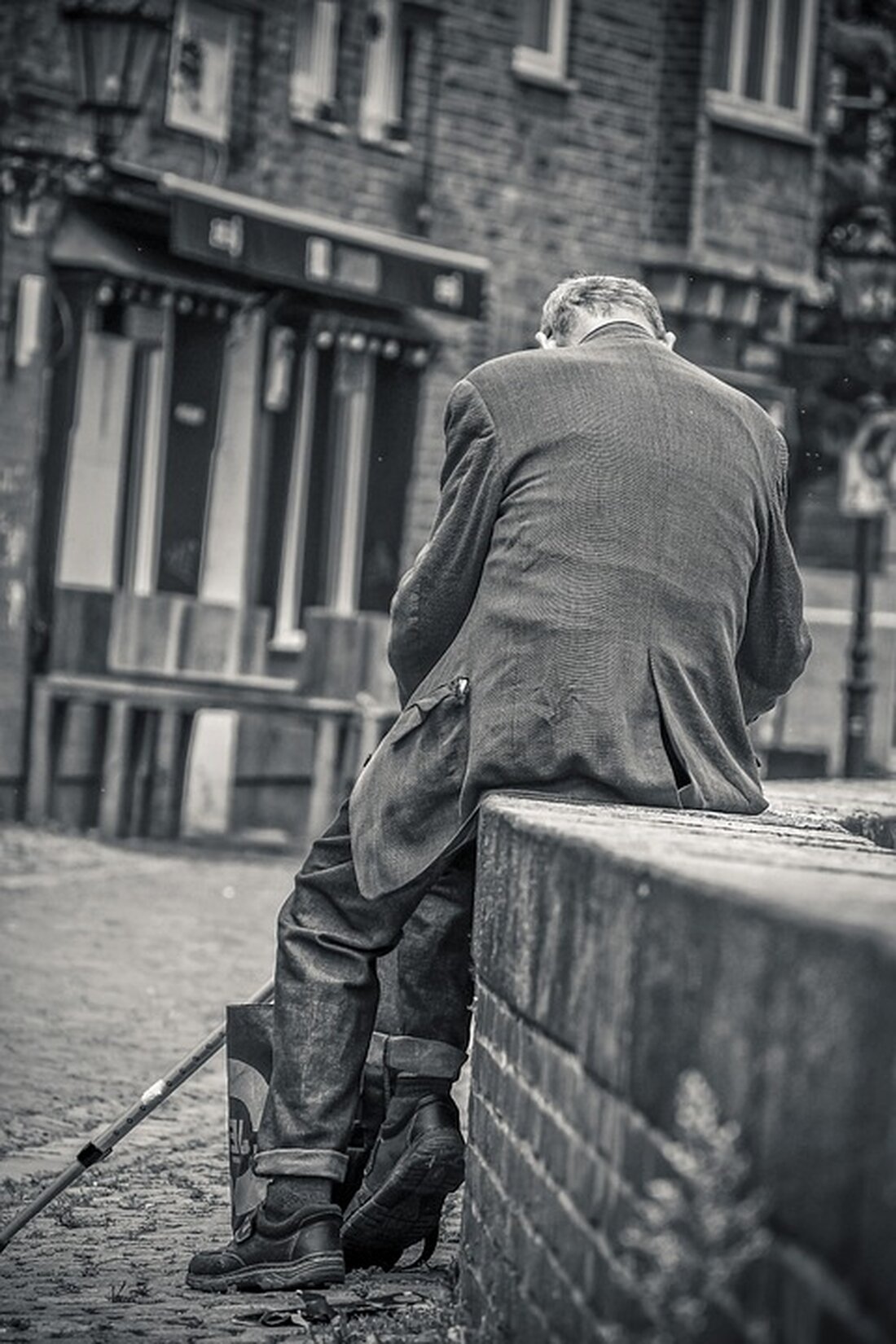 Der Winter ist da, und Obdachlose benötigen dringend Hilfe. Erfahren Sie, welche Organisationen in Saarbrücken und Umgebung Unterstützung bieten und wie Sie helfen können.