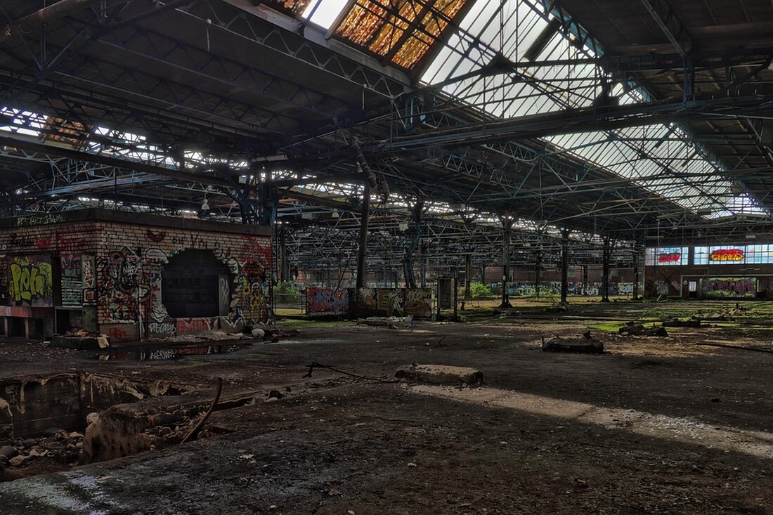 Ukrainischer Präsident Zelensky verlässt Berlin mit einem neuen Rüstungs-Paket über 5 Milliarden Euro, doch die erhofften Taurus-Raketen bleiben aus. Ein Schritt zur Vertiefung der militärischen Zusammenarbeit mit Deutschland.